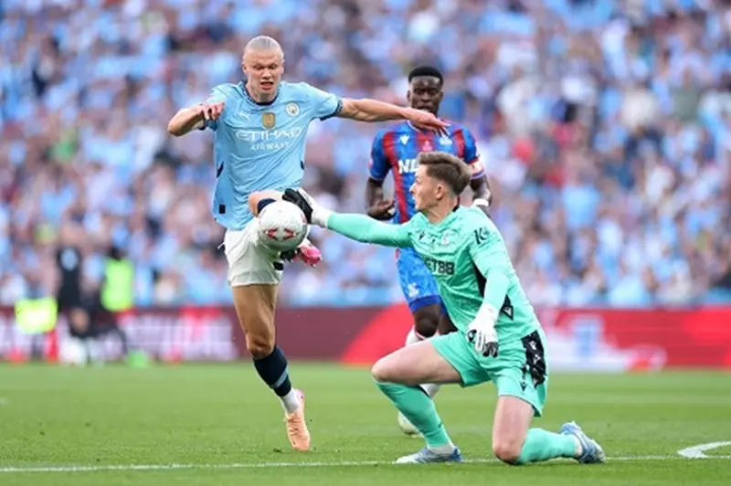 تأثير أسلوب هندرسون على أداء شيكا في نهائي كأس الاتحاد الإنجليزي