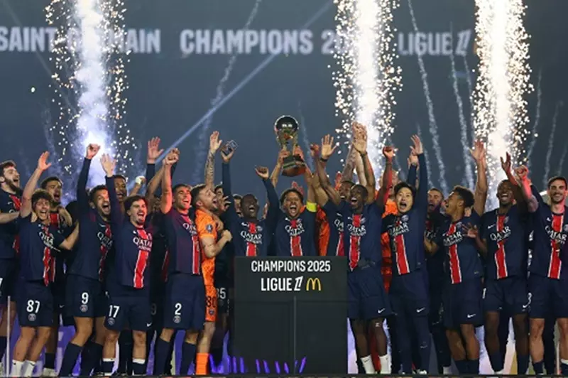 توقعات الذكاء الاصطناعي لمستقبل الدوري الفرنسي: تحليل وضع باريس ونانت